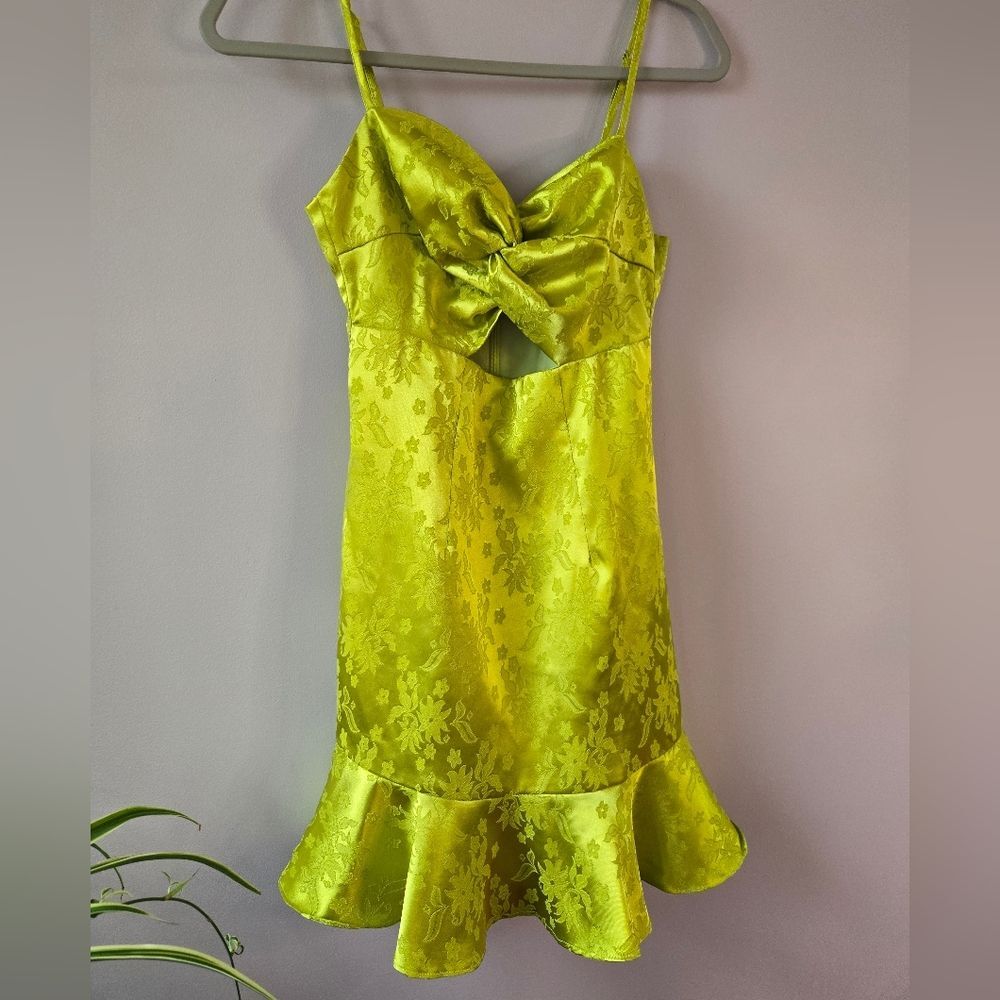Lulus Put Me In a Trance Lime Green Floral Jacquard Cutout Mini Dress XS